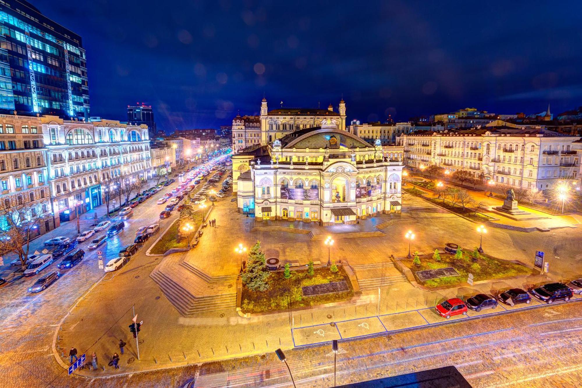 Апартаменти 4-Кімнатні Поруч З Метро Золоті Ворота Kyiv Exterior foto